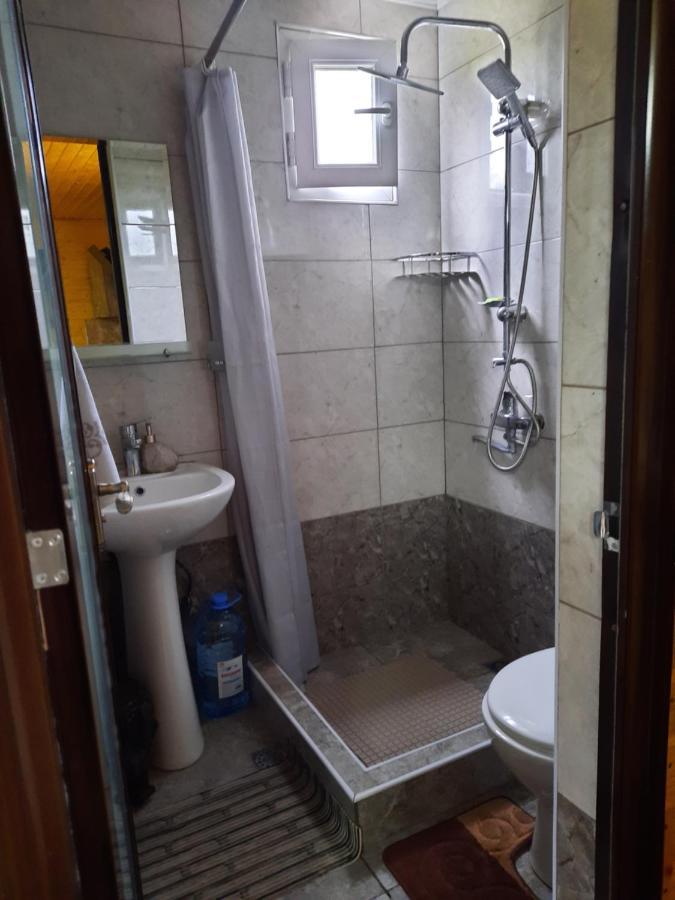 Family Hotel Maia - Cемейная гостиница Майя Dashbashi Екстериор снимка