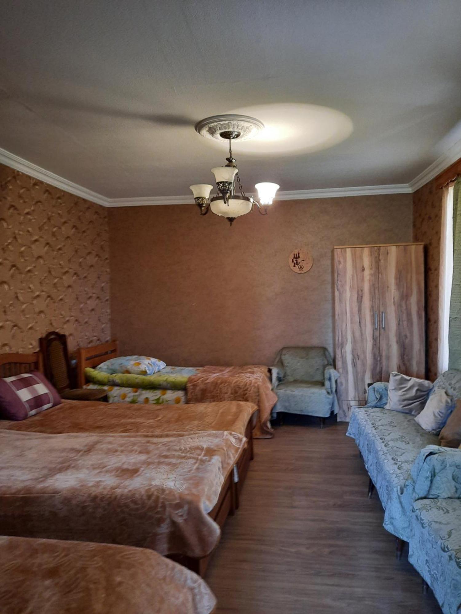 Family Hotel Maia - Cемейная гостиница Майя Dashbashi Екстериор снимка